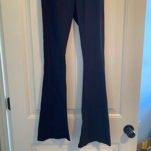 Splits 59 flared leggings